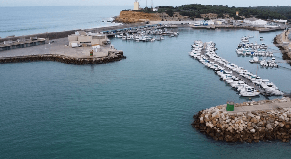Navega por la Costa de Conil - Image 3
